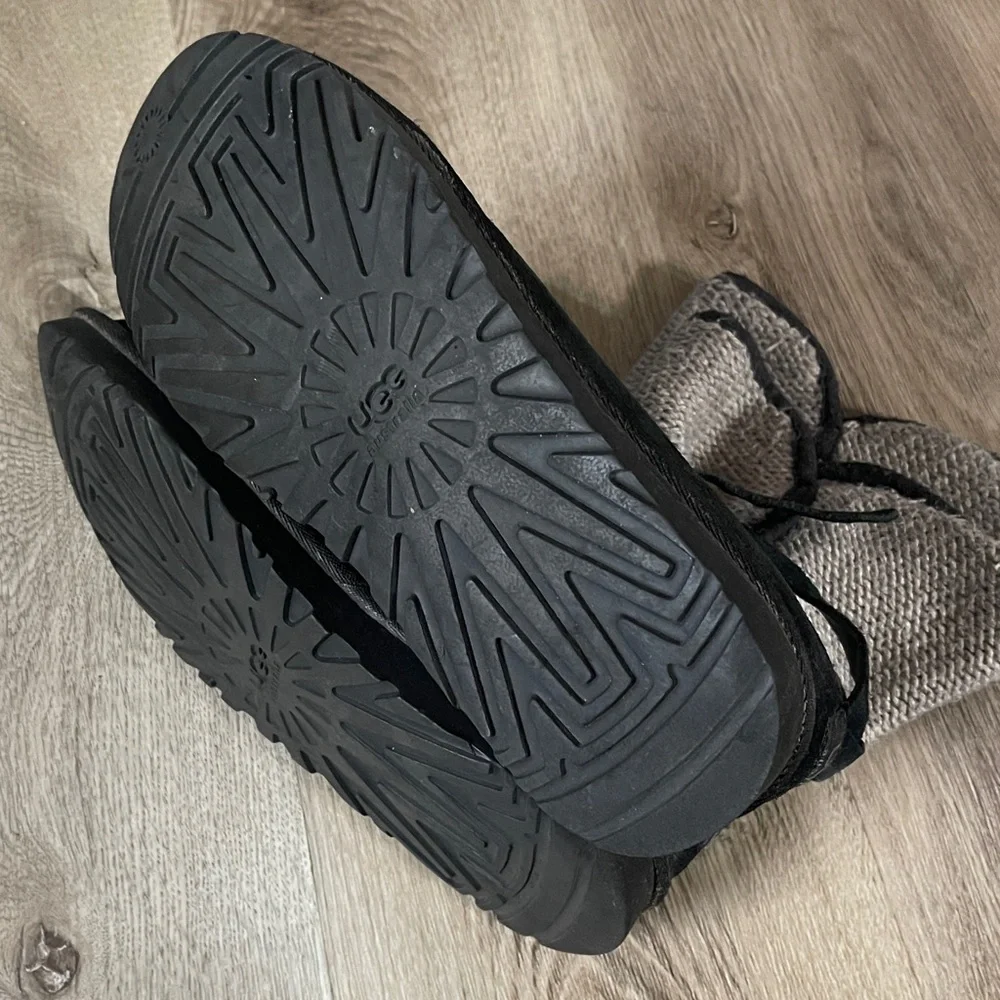 UGG Australia Nyla boots in black suede with a gray knit shaft and buckle strap
